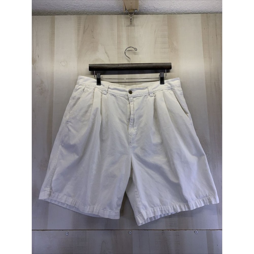Vintage 1980-90s Brittania Mens White Pleated Cotton Shorts Size 38-7375